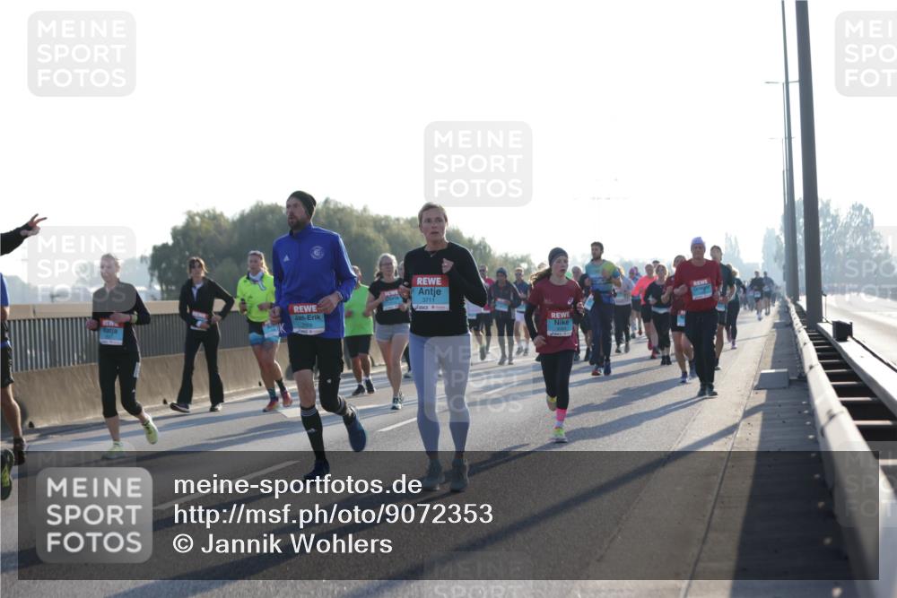 03.10.2025 - Köhlbrandbrückenlauf Jannik Wohlers http://msf.ph/oto/9072353 03.10.2025 09:18:09 Position 3 3711 meine-sportfotos.de