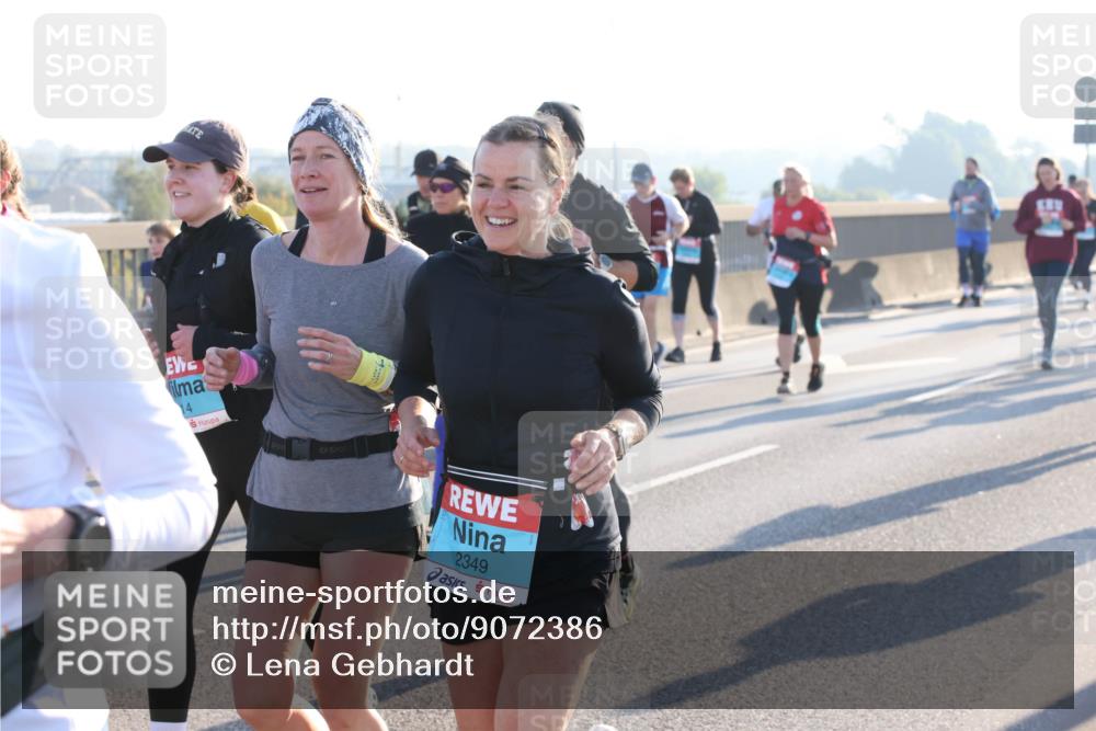 03.10.2025 - Köhlbrandbrückenlauf Lena Gebhardt http://msf.ph/oto/9072386 03.10.2025 09:24:50 Position 1 14, 2349 meine-sportfotos.de