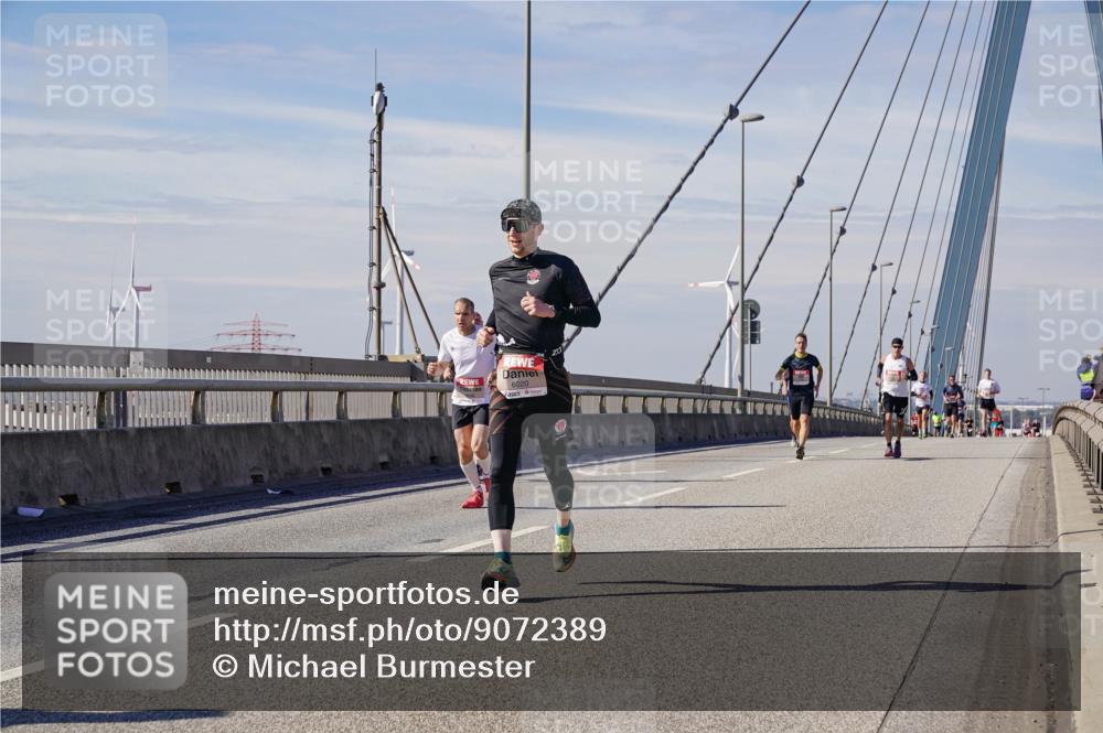 03.10.2025 - Köhlbrandbrückenlauf Michael Burmester http://msf.ph/oto/9072389 03.10.2025 12:37:31 Position 2 6020 meine-sportfotos.de