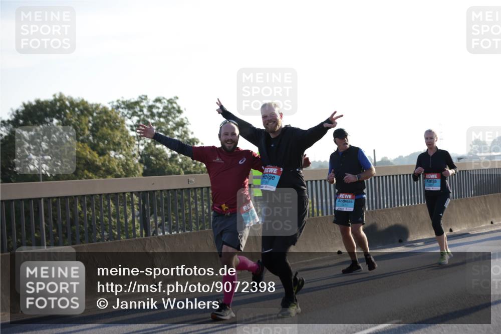 03.10.2025 - Köhlbrandbrückenlauf Jannik Wohlers http://msf.ph/oto/9072398 03.10.2025 09:18:10 Position 3 2793, 1471 meine-sportfotos.de