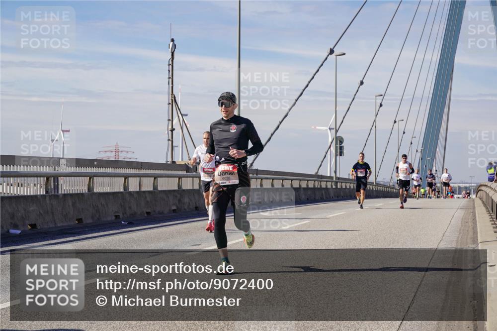 03.10.2025 - Köhlbrandbrückenlauf Michael Burmester http://msf.ph/oto/9072400 03.10.2025 12:37:31 Position 2  meine-sportfotos.de