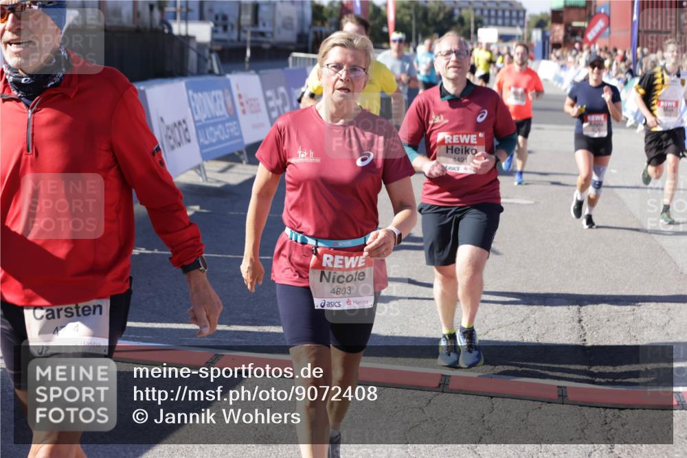 03.10.2025 - Köhlbrandbrückenlauf Jannik Wohlers http://msf.ph/oto/9072408 03.10.2025 13:15:40 Ziel 4210, 4267, 4399, 4421, 4577, 4604, 4678, 4704, 4797, 4803, 4871, 4885, 4958, 4962, 5768, 5800, 5942, 6019, 6112 meine-sportfotos.de