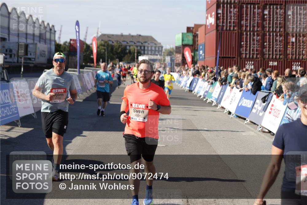 03.10.2025 - Köhlbrandbrückenlauf Jannik Wohlers http://msf.ph/oto/9072474 03.10.2025 13:15:43 Ziel 4210, 4399, 4421, 4577, 4604, 4678, 4704, 4797, 4803, 4871, 4885, 5768, 5800, 5801, 5942, 6112, 6536 meine-sportfotos.de