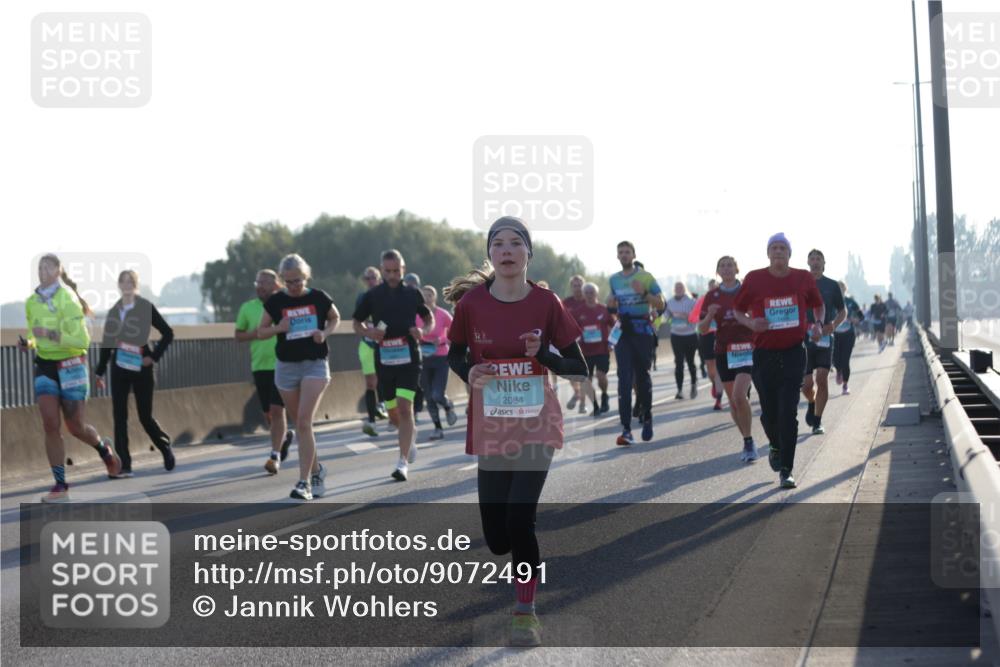 03.10.2025 - Köhlbrandbrückenlauf Jannik Wohlers http://msf.ph/oto/9072491 03.10.2025 09:18:12 Position 3 2084 meine-sportfotos.de
