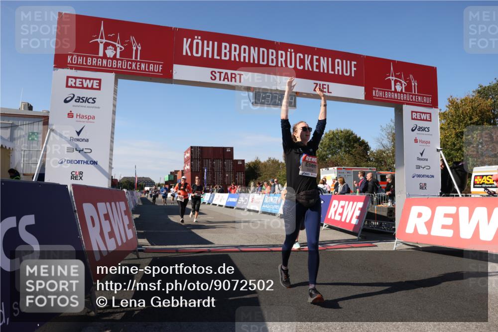 03.10.2025 - Köhlbrandbrückenlauf Lena Gebhardt http://msf.ph/oto/9072502 03.10.2025 13:37:24 Ziel 5143, 5190, 5241, 5554, 5576, 6000 meine-sportfotos.de