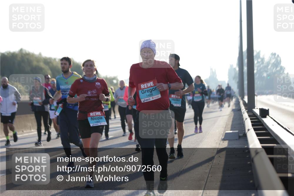 03.10.2025 - Köhlbrandbrückenlauf Jannik Wohlers http://msf.ph/oto/9072560 03.10.2025 09:18:13 Position 3 1363, 1498, 1501 meine-sportfotos.de