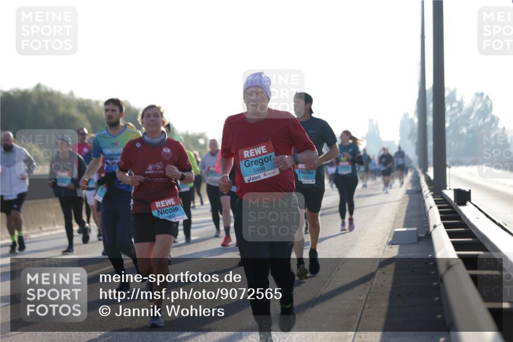 03.10.2025 - Köhlbrandbrückenlauf Jannik Wohlers http://msf.ph/oto/9072565 03.10.2025 09:18:13 Position 3 1363, 1498 meine-sportfotos.de