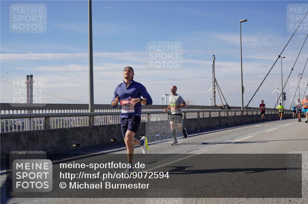 03.10.2025 - Köhlbrandbrückenlauf Michael Burmester http://msf.ph/oto/9072594 03.10.2025 12:37:56 Position 2 4518 meine-sportfotos.de