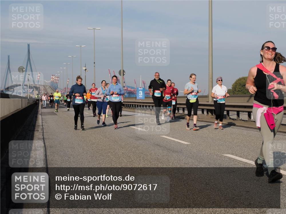 03.10.2025 - Köhlbrandbrückenlauf Fabian Wolf http://msf.ph/oto/9072617 03.10.2025 10:13:38 Position 3  meine-sportfotos.de