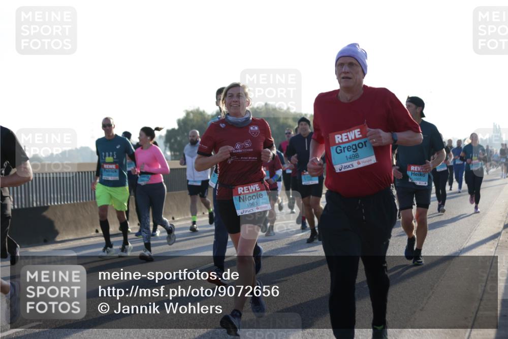 03.10.2025 - Köhlbrandbrückenlauf Jannik Wohlers http://msf.ph/oto/9072656 03.10.2025 09:18:15 Position 3 1363, 1498, 1501 meine-sportfotos.de