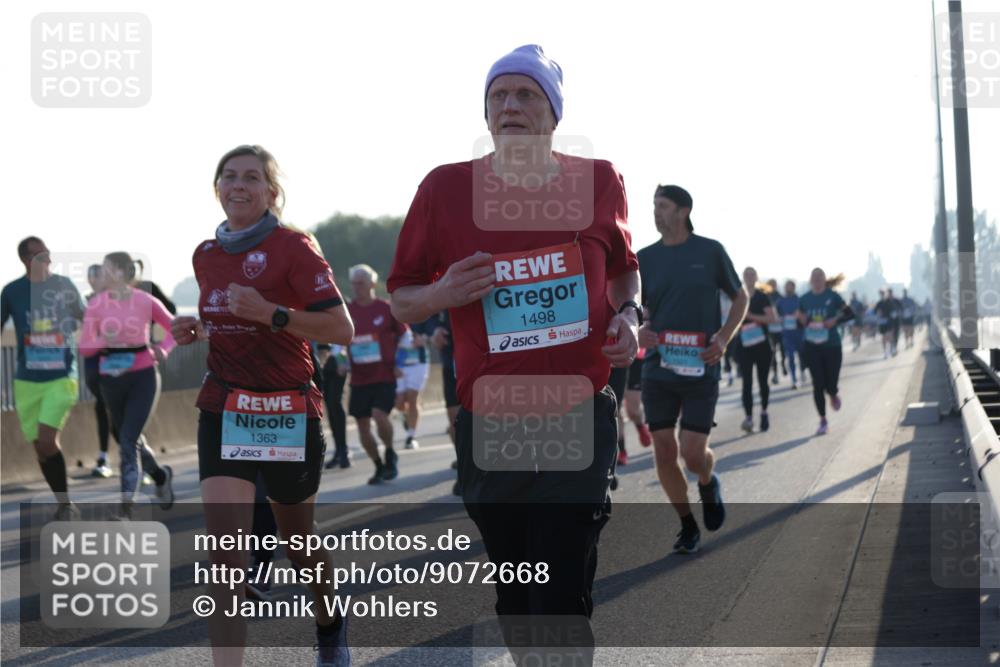 03.10.2025 - Köhlbrandbrückenlauf Jannik Wohlers http://msf.ph/oto/9072668 03.10.2025 09:18:15 Position 3 1363, 1498 meine-sportfotos.de