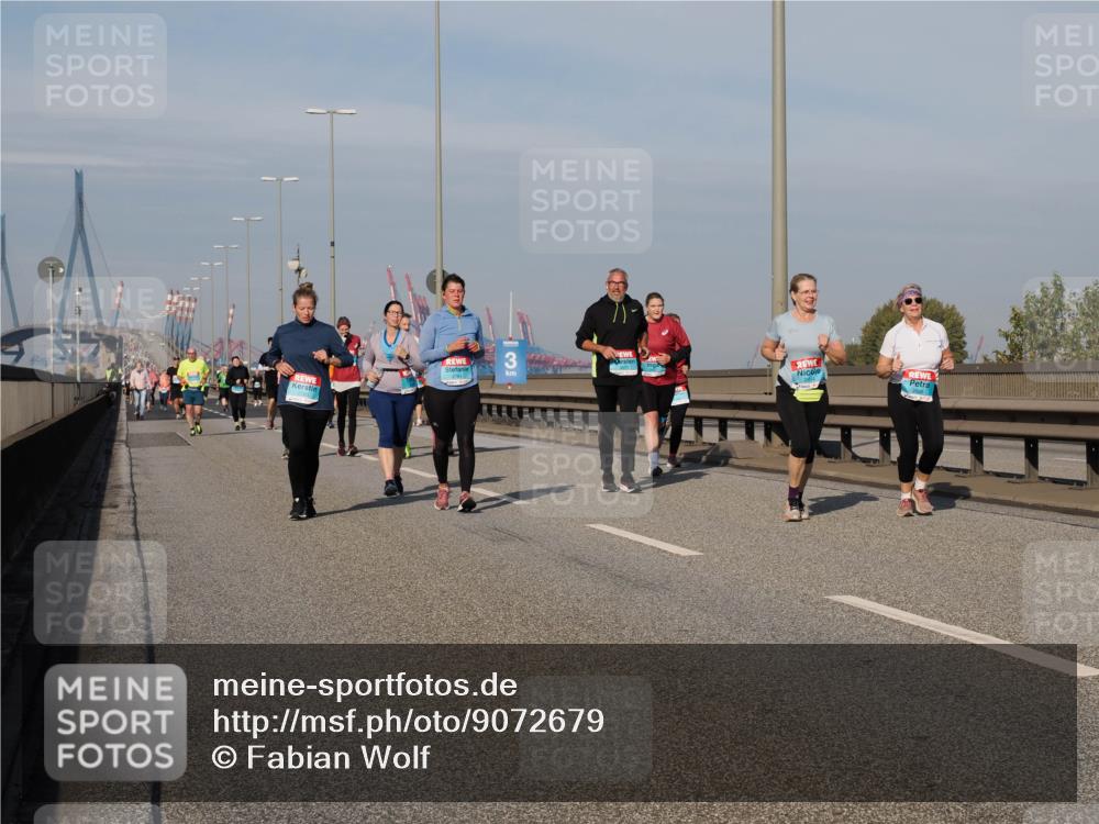 03.10.2025 - Köhlbrandbrückenlauf Fabian Wolf http://msf.ph/oto/9072679 03.10.2025 10:13:39 Position 3 3 meine-sportfotos.de