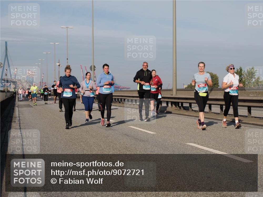 03.10.2025 - Köhlbrandbrückenlauf Fabian Wolf http://msf.ph/oto/9072721 03.10.2025 10:13:40 Position 3 2895, 2780, 2781 meine-sportfotos.de