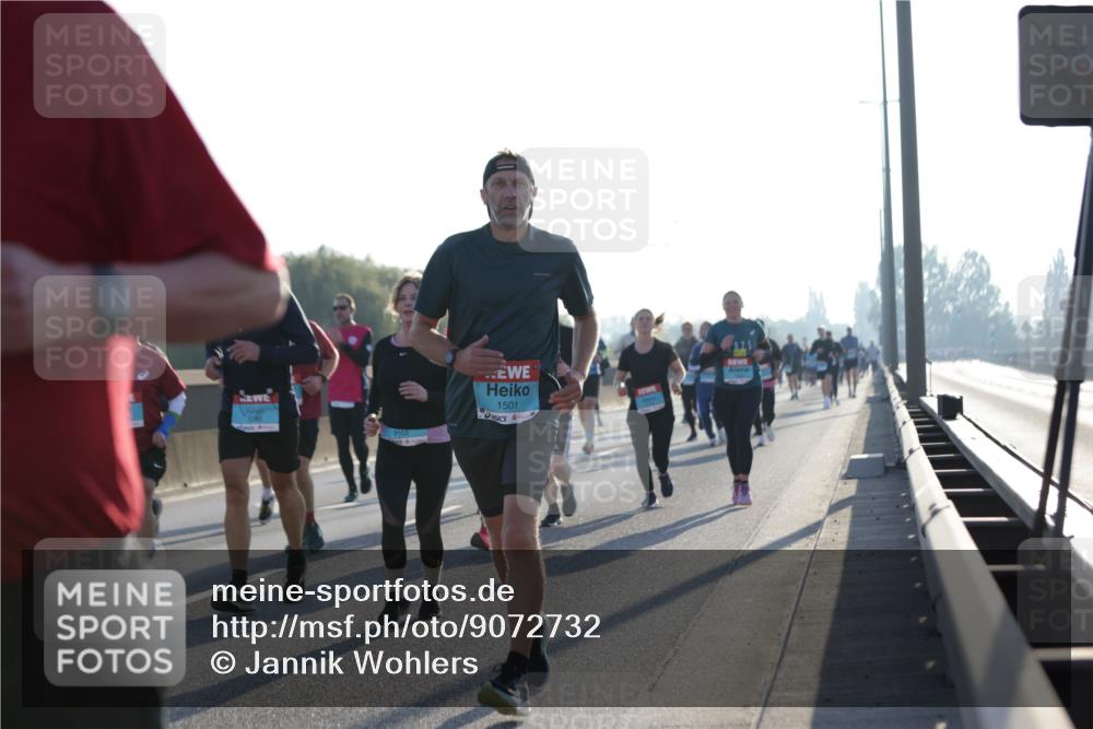 03.10.2025 - Köhlbrandbrückenlauf Jannik Wohlers http://msf.ph/oto/9072732 03.10.2025 09:18:16 Position 3 1501 meine-sportfotos.de