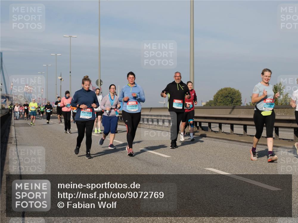 03.10.2025 - Köhlbrandbrückenlauf Fabian Wolf http://msf.ph/oto/9072769 03.10.2025 10:13:41 Position 3 2780, 2781 meine-sportfotos.de