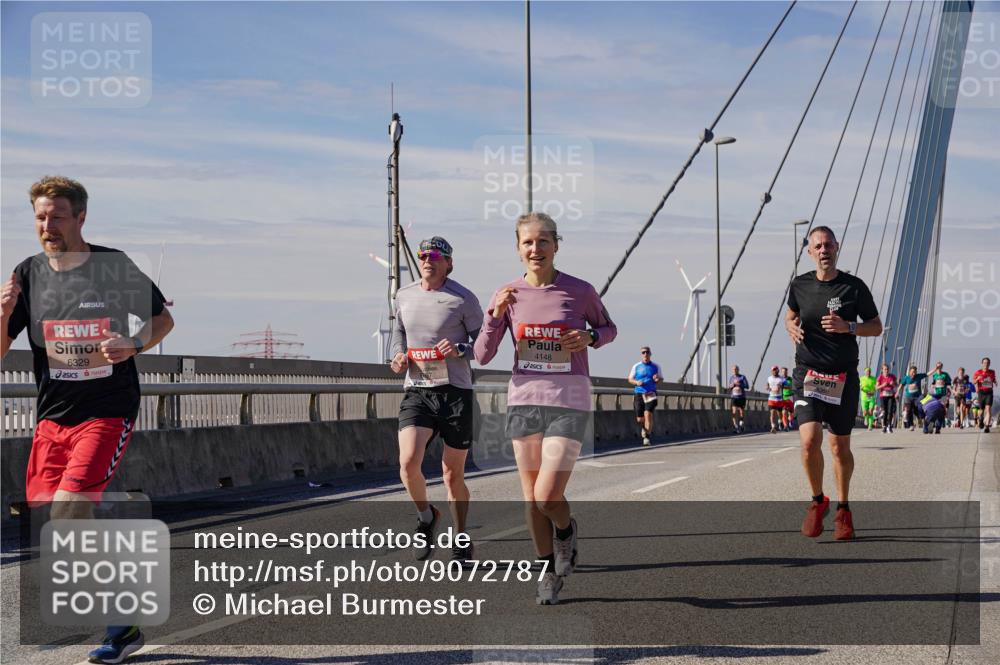 03.10.2025 - Köhlbrandbrückenlauf Michael Burmester http://msf.ph/oto/9072787 03.10.2025 12:38:09 Position 2 6329, 4148 meine-sportfotos.de