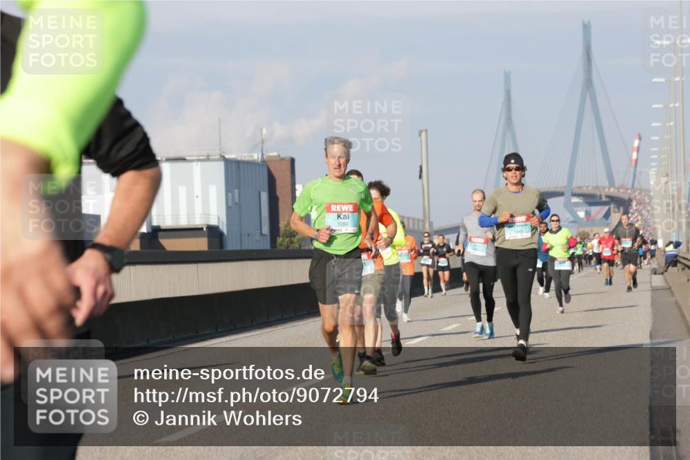 03.10.2025 - Köhlbrandbrückenlauf Jannik Wohlers http://msf.ph/oto/9072794 03.10.2025 09:50:14 Position 3 1080, 1245 meine-sportfotos.de