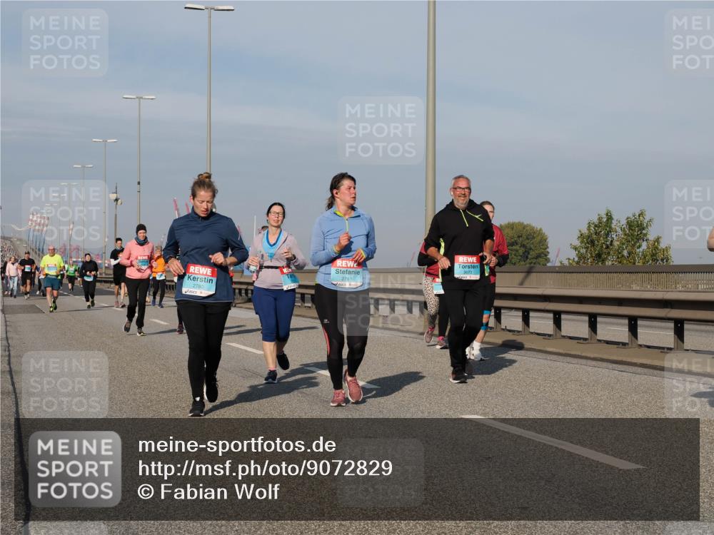 03.10.2025 - Köhlbrandbrückenlauf Fabian Wolf http://msf.ph/oto/9072829 03.10.2025 10:13:42 Position 3 2780, 2781, 3673 meine-sportfotos.de