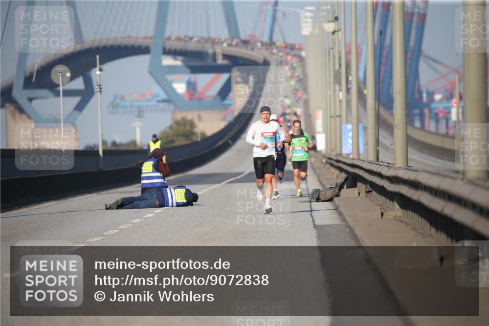 03.10.2025 - Köhlbrandbrückenlauf Jannik Wohlers http://msf.ph/oto/9072838 03.10.2025 09:38:18 Position 3  meine-sportfotos.de