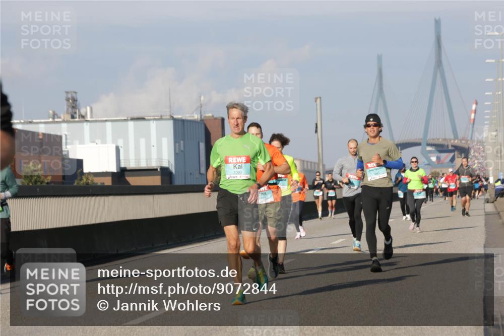 03.10.2025 - Köhlbrandbrückenlauf Jannik Wohlers http://msf.ph/oto/9072844 03.10.2025 09:50:15 Position 3 1080, 1245 meine-sportfotos.de