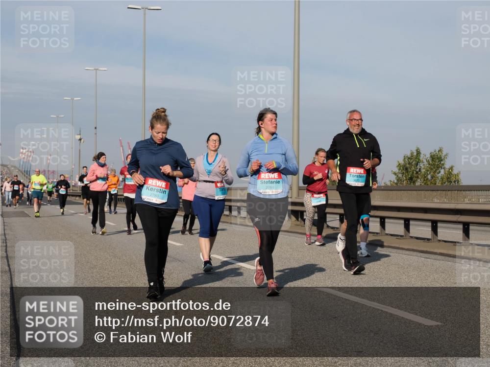 03.10.2025 - Köhlbrandbrückenlauf Fabian Wolf http://msf.ph/oto/9072874 03.10.2025 10:13:43 Position 3 2780, 2781, 97, 3673 meine-sportfotos.de
