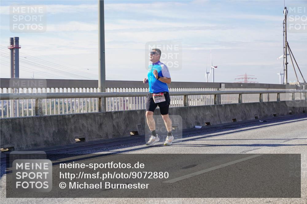 03.10.2025 - Köhlbrandbrückenlauf Michael Burmester http://msf.ph/oto/9072880 03.10.2025 12:38:17 Position 2 6142 meine-sportfotos.de
