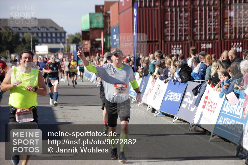 03.10.2025 - Köhlbrandbrückenlauf Jannik Wohlers http://msf.ph/oto/9072882 03.10.2025 13:15:50 Ziel 4210, 4374, 4604, 4677, 4833, 4885, 5768, 5800, 5801, 5879, 5942, 6112, 6301, 6445, 6507, 6536 meine-sportfotos.de