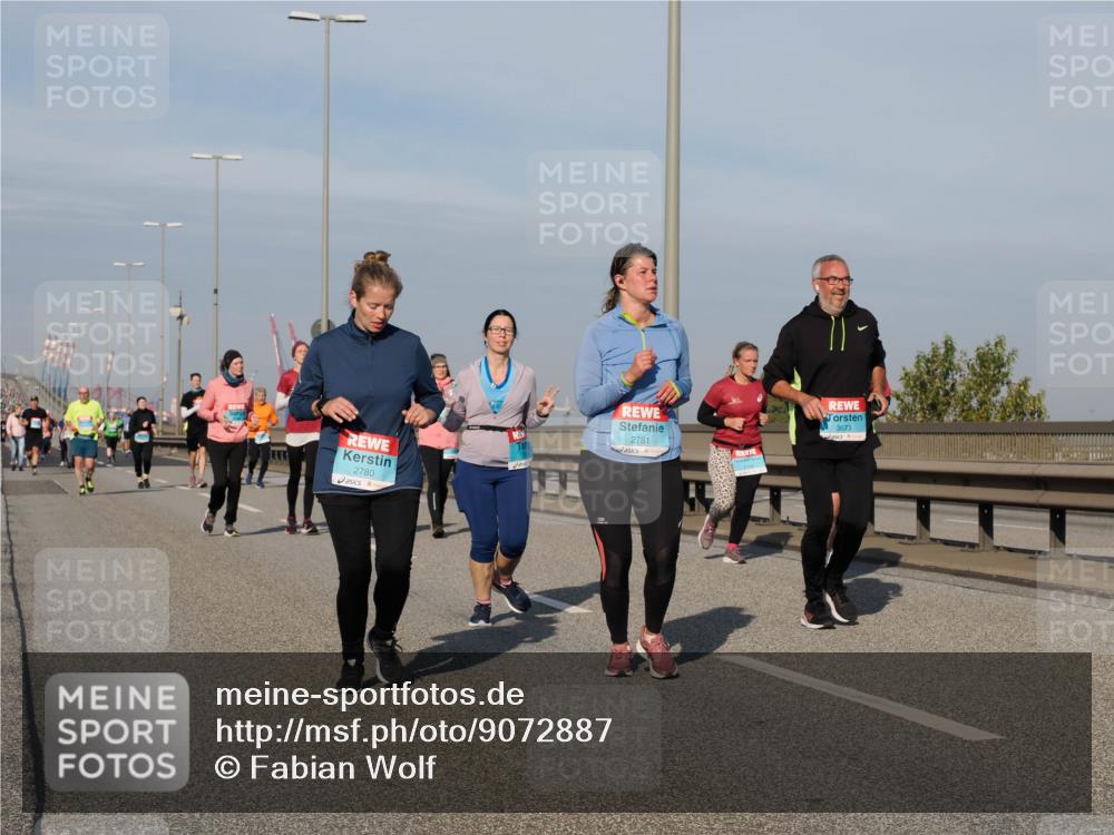 03.10.2025 - Köhlbrandbrückenlauf Fabian Wolf http://msf.ph/oto/9072887 03.10.2025 10:13:43 Position 3 2780, 2781, 3673 meine-sportfotos.de