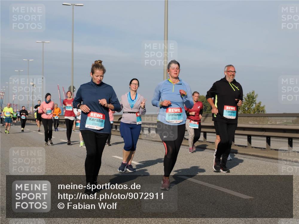 03.10.2025 - Köhlbrandbrückenlauf Fabian Wolf http://msf.ph/oto/9072911 03.10.2025 10:13:43 Position 3 2780, 2781, 3673 meine-sportfotos.de