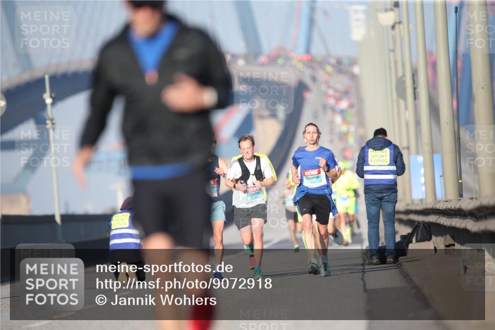 03.10.2025 - Köhlbrandbrückenlauf Jannik Wohlers http://msf.ph/oto/9072918 03.10.2025 09:39:00 Position 3 1032 meine-sportfotos.de
