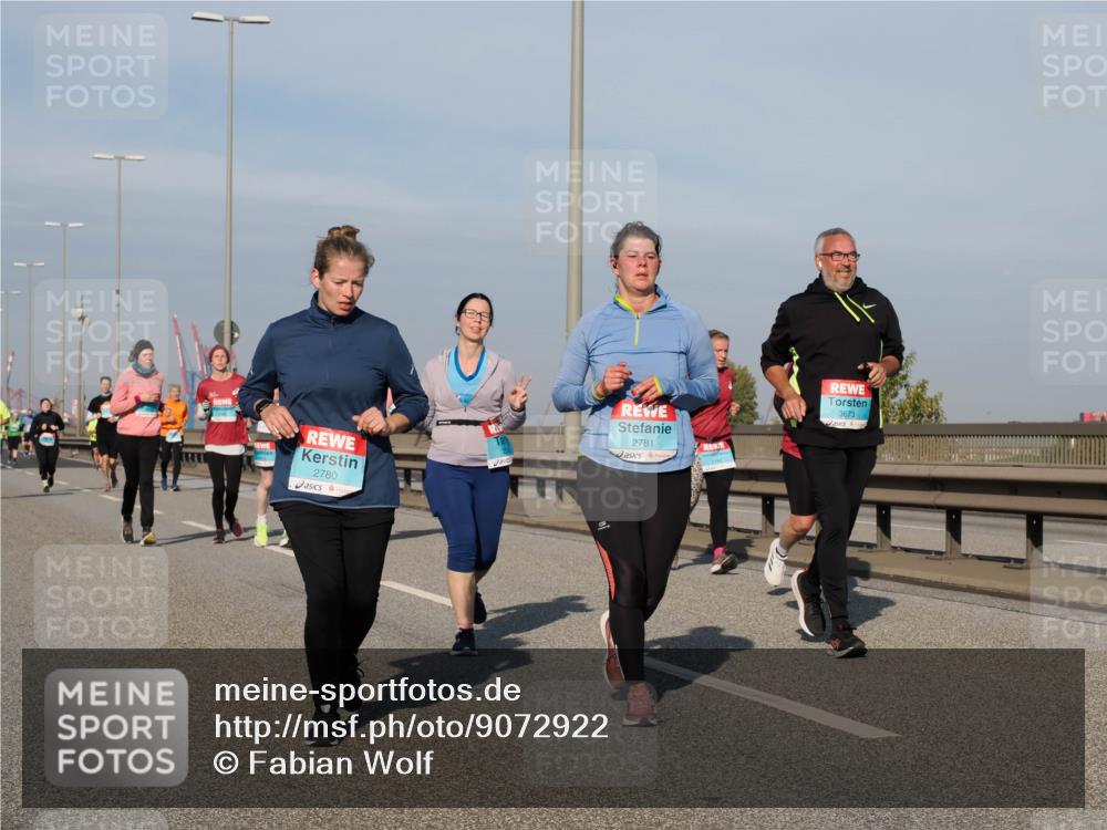 03.10.2025 - Köhlbrandbrückenlauf Fabian Wolf http://msf.ph/oto/9072922 03.10.2025 10:13:44 Position 3 2780, 2781, 3673 meine-sportfotos.de