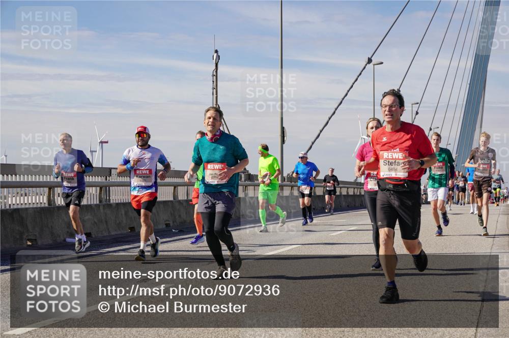 03.10.2025 - Köhlbrandbrückenlauf Michael Burmester http://msf.ph/oto/9072936 03.10.2025 12:38:22 Position 2 6714, 6484 meine-sportfotos.de