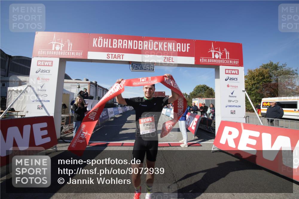 03.10.2025 - Köhlbrandbrückenlauf Jannik Wohlers http://msf.ph/oto/9072939 03.10.2025 12:41:58 Ziel 6099 meine-sportfotos.de