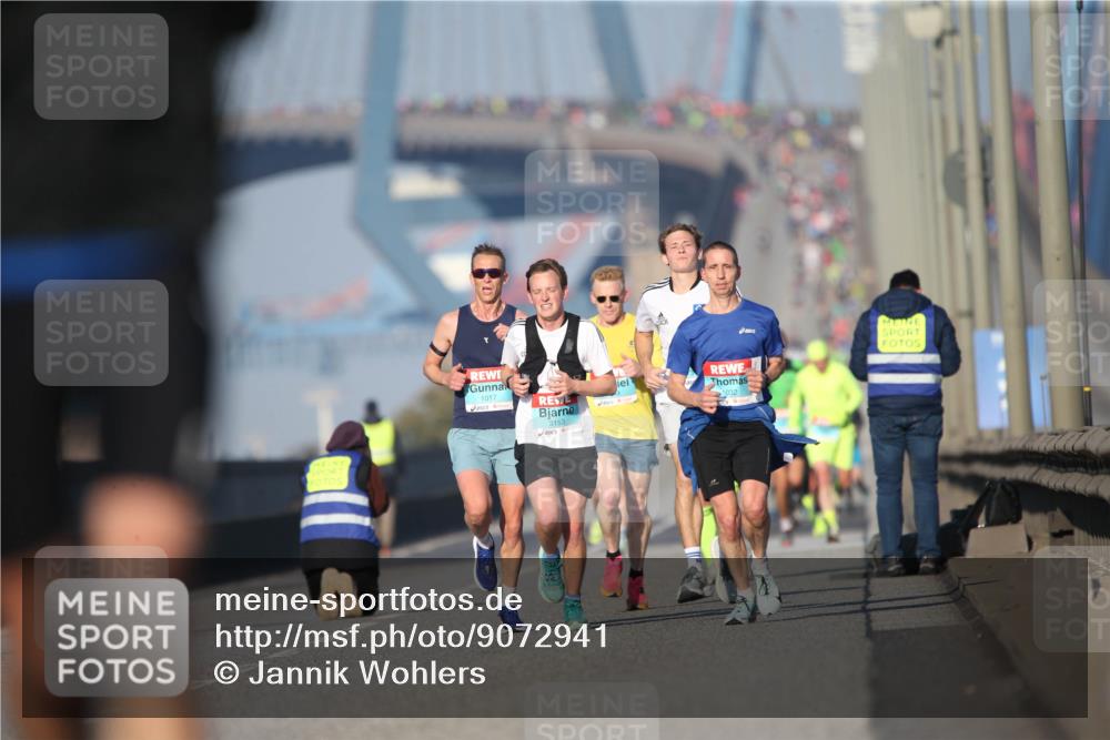 03.10.2025 - Köhlbrandbrückenlauf Jannik Wohlers http://msf.ph/oto/9072941 03.10.2025 09:39:03 Position 3 1017, 1032, 3153 meine-sportfotos.de