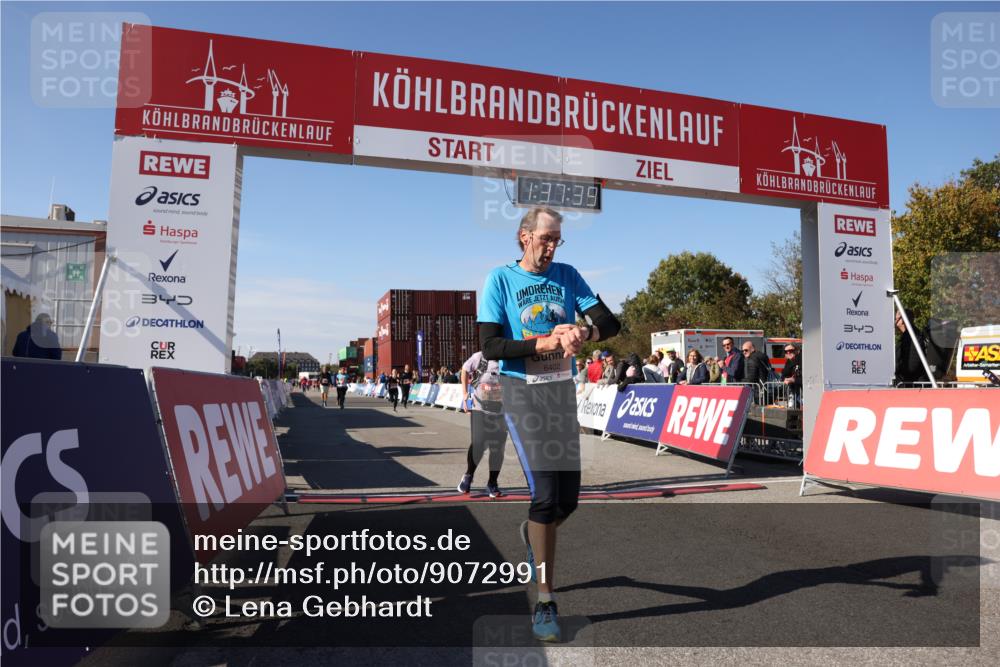 03.10.2025 - Köhlbrandbrückenlauf Lena Gebhardt http://msf.ph/oto/9072991 03.10.2025 13:37:39 Ziel 4611, 4863, 5201, 5384, 5550, 5551, 5756, 6133, 6402 meine-sportfotos.de