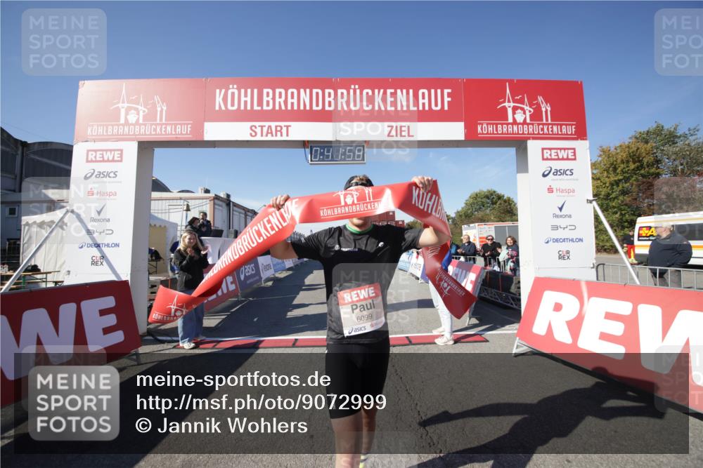 03.10.2025 - Köhlbrandbrückenlauf Jannik Wohlers http://msf.ph/oto/9072999 03.10.2025 12:41:58 Ziel 6099 meine-sportfotos.de