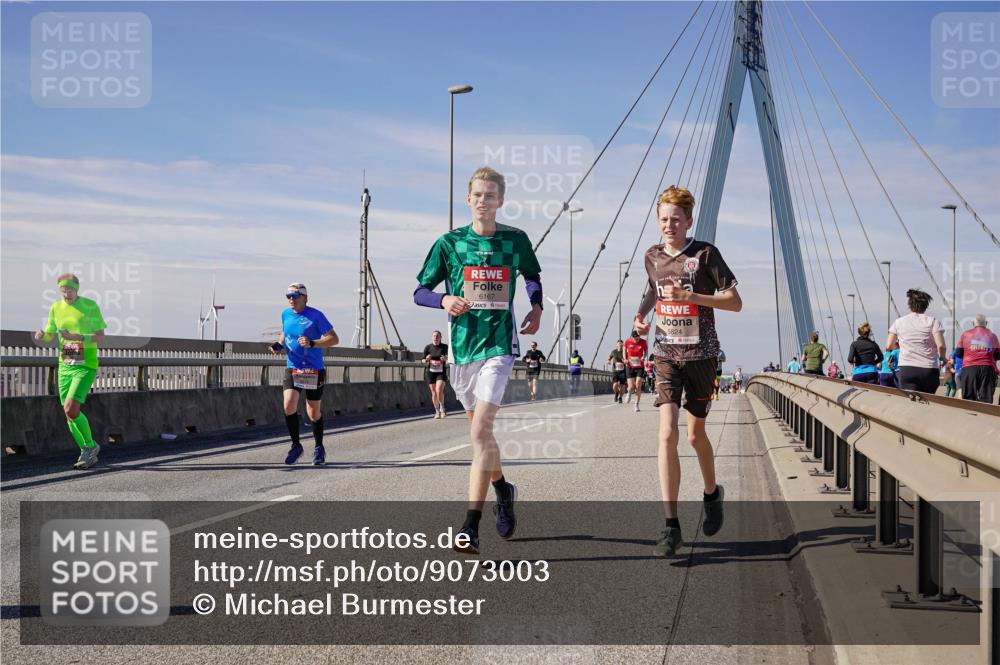 03.10.2025 - Köhlbrandbrückenlauf Michael Burmester http://msf.ph/oto/9073003 03.10.2025 12:38:25 Position 2 6167, 5824, 2025 meine-sportfotos.de