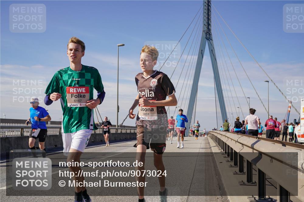 03.10.2025 - Köhlbrandbrückenlauf Michael Burmester http://msf.ph/oto/9073024 03.10.2025 12:38:25 Position 2 6167, 5824 meine-sportfotos.de