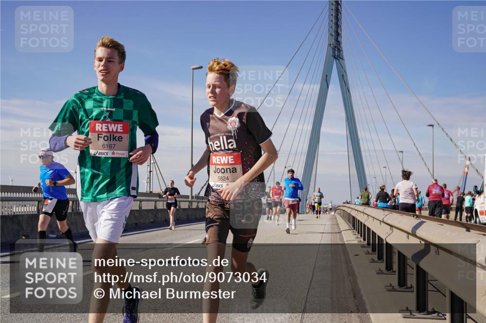 03.10.2025 - Köhlbrandbrückenlauf Michael Burmester http://msf.ph/oto/9073034 03.10.2025 12:38:25 Position 2 6167, 5824 meine-sportfotos.de