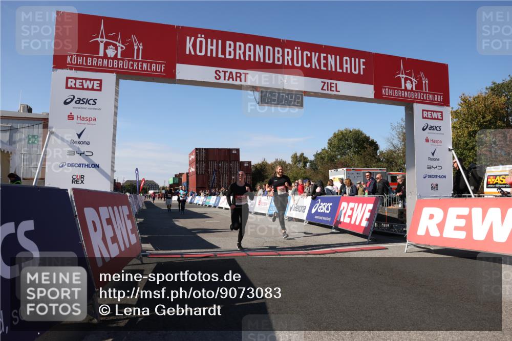 03.10.2025 - Köhlbrandbrückenlauf Lena Gebhardt http://msf.ph/oto/9073083 03.10.2025 13:37:43 Ziel 4611, 4863, 5201, 5305, 5384, 5420, 5756, 6295, 6402 meine-sportfotos.de