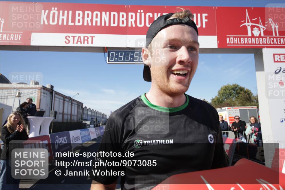 03.10.2025 - Köhlbrandbrückenlauf Jannik Wohlers http://msf.ph/oto/9073085 03.10.2025 12:41:58 Ziel 6099 meine-sportfotos.de
