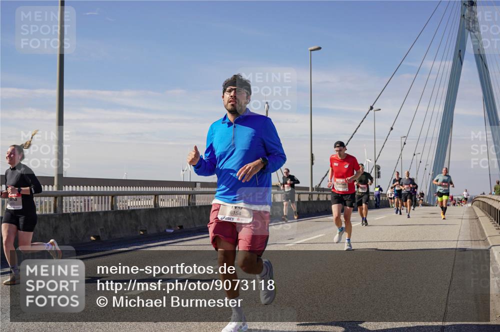 03.10.2025 - Köhlbrandbrückenlauf Michael Burmester http://msf.ph/oto/9073118 03.10.2025 12:38:29 Position 2 6154 meine-sportfotos.de