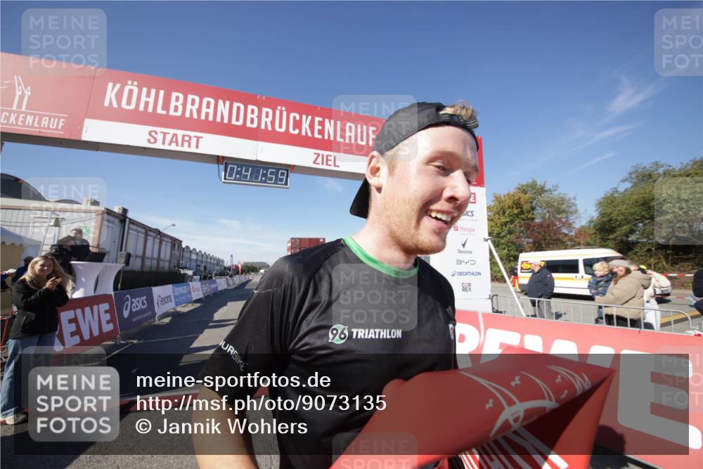 03.10.2025 - Köhlbrandbrückenlauf Jannik Wohlers http://msf.ph/oto/9073135 03.10.2025 12:41:59 Ziel 6099 meine-sportfotos.de