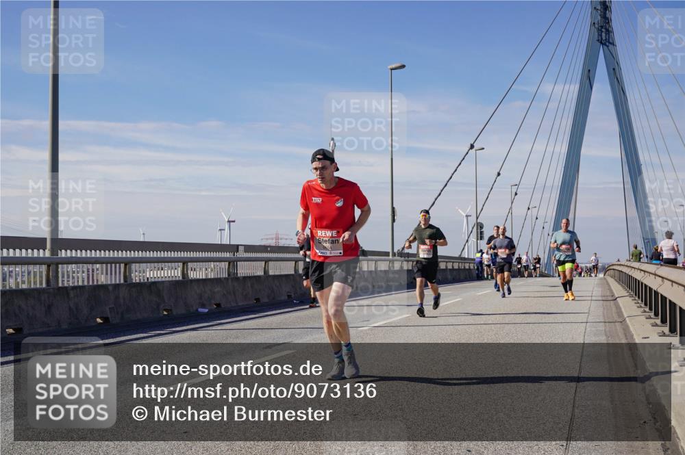 03.10.2025 - Köhlbrandbrückenlauf Michael Burmester http://msf.ph/oto/9073136 03.10.2025 12:38:31 Position 2  meine-sportfotos.de