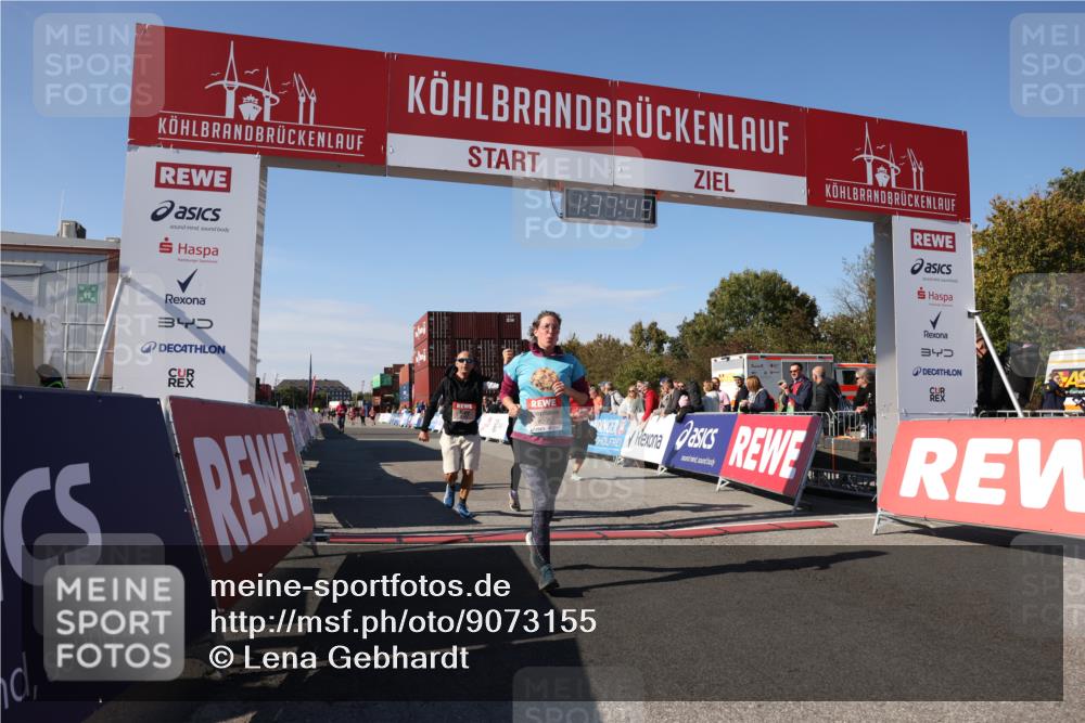 03.10.2025 - Köhlbrandbrückenlauf Lena Gebhardt http://msf.ph/oto/9073155 03.10.2025 13:37:50 Ziel 4014, 5201, 5305, 5384, 5420, 6295 meine-sportfotos.de