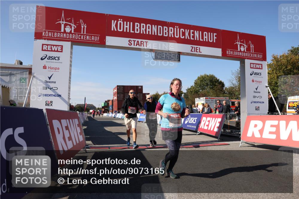 03.10.2025 - Köhlbrandbrückenlauf Lena Gebhardt http://msf.ph/oto/9073165 03.10.2025 13:37:50 Ziel 4014, 5201, 5305, 5384, 5420, 6295 meine-sportfotos.de
