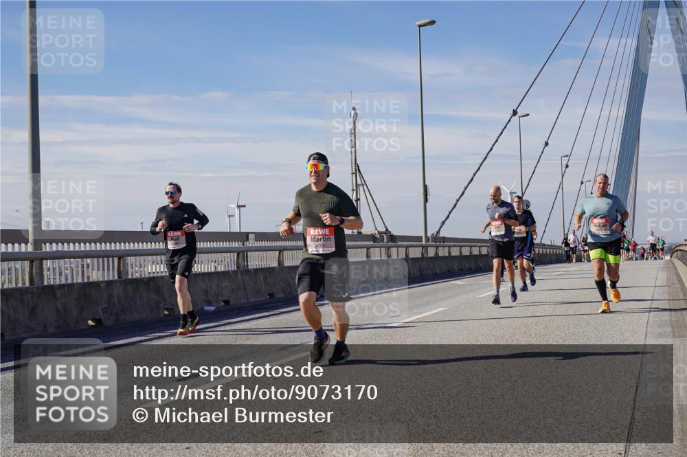 03.10.2025 - Köhlbrandbrückenlauf Michael Burmester http://msf.ph/oto/9073170 03.10.2025 12:38:33 Position 2 4108 meine-sportfotos.de