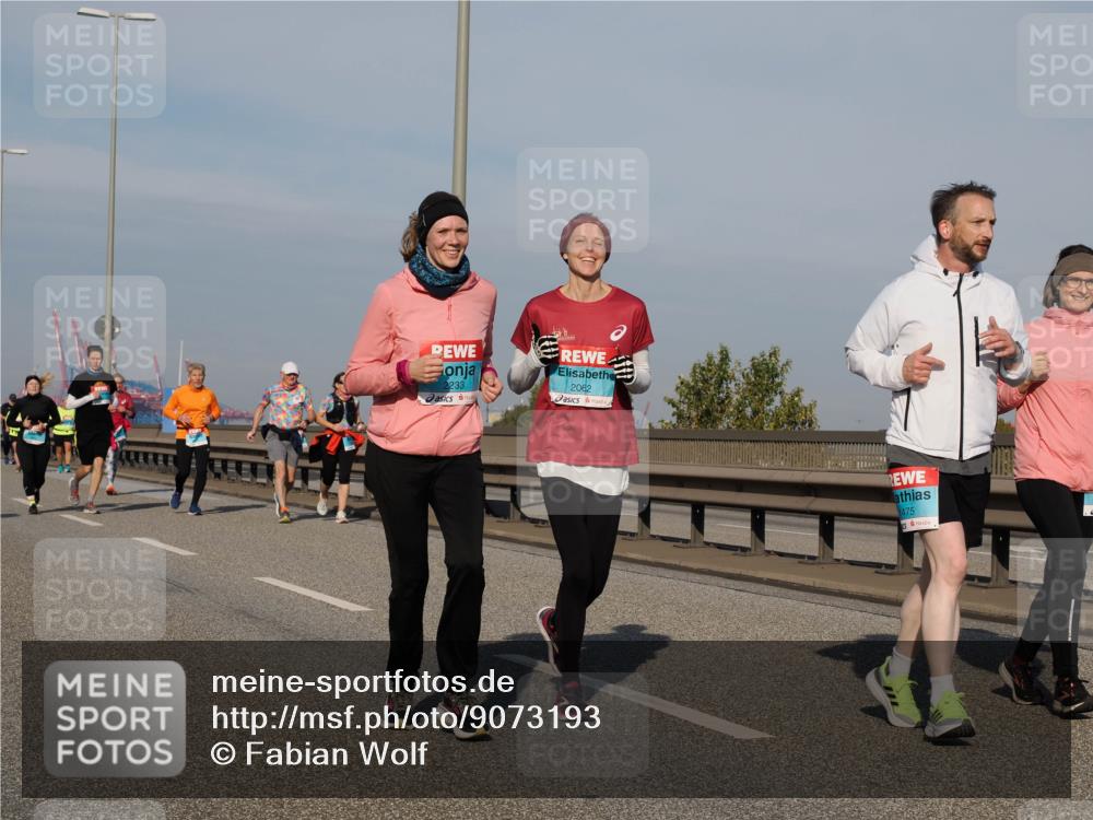 03.10.2025 - Köhlbrandbrückenlauf Fabian Wolf http://msf.ph/oto/9073193 03.10.2025 10:13:49 Position 3 2233, 2062, 1475 meine-sportfotos.de