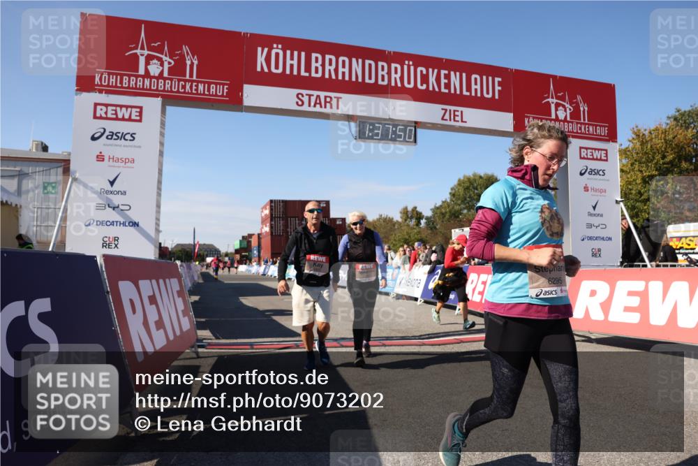 03.10.2025 - Köhlbrandbrückenlauf Lena Gebhardt http://msf.ph/oto/9073202 03.10.2025 13:37:51 Ziel 4014, 5201, 5305, 5384, 5420, 6295 meine-sportfotos.de