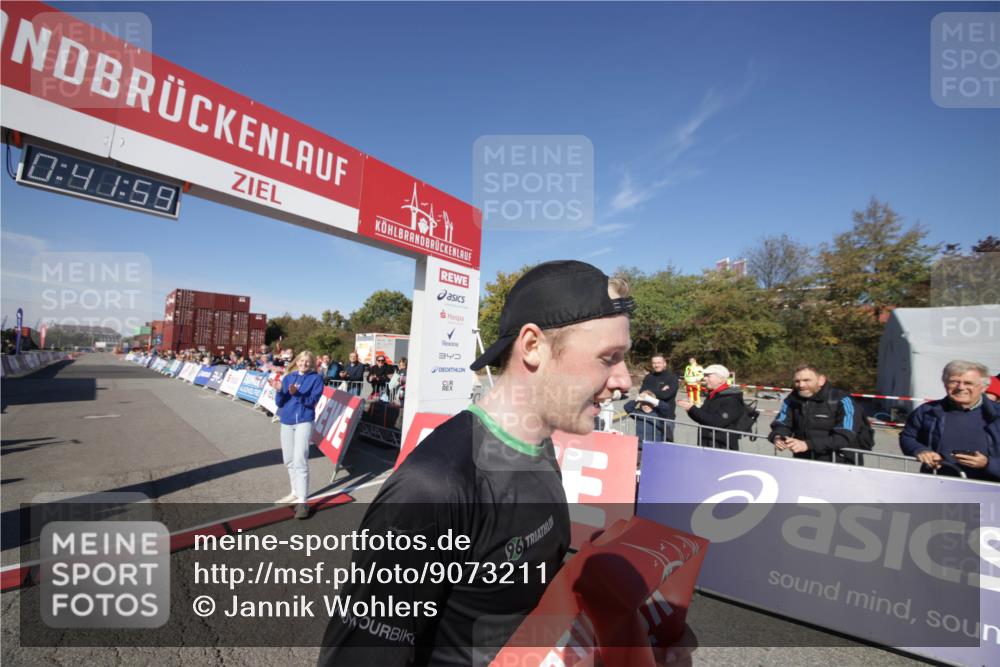 03.10.2025 - Köhlbrandbrückenlauf Jannik Wohlers http://msf.ph/oto/9073211 03.10.2025 12:41:59 Ziel 6099 meine-sportfotos.de